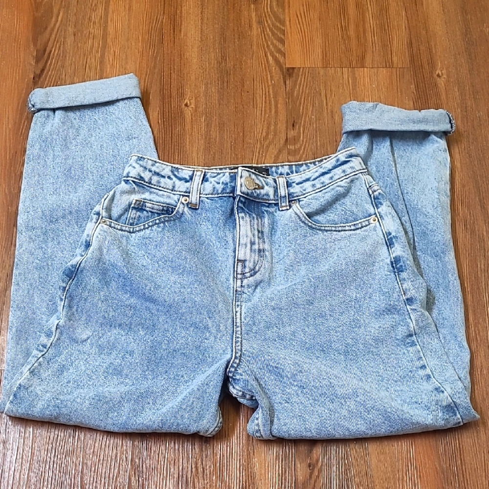 Asos DESIGN Classic Blue Women's Jeans‎ used good condition.